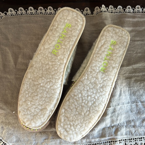 Women's Rothy's Slippers NWOT - Picture 13 of 13
